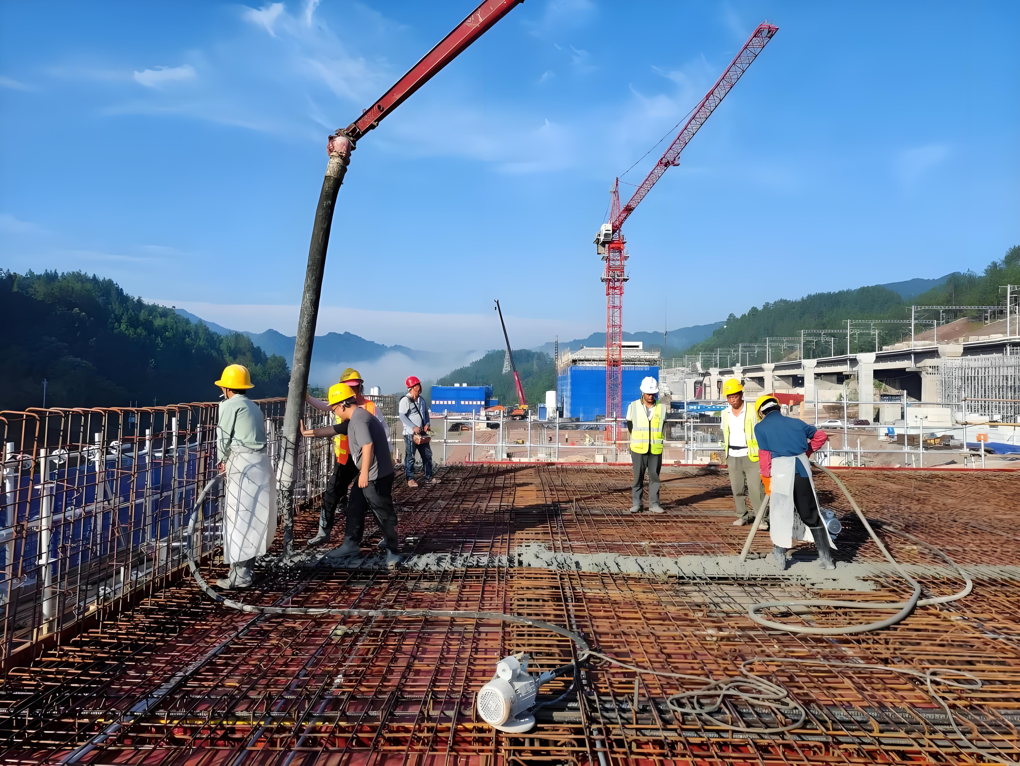 湖南宇山重工的混凝土輸送設(shè)備廣泛用于各類工程，高效穩(wěn)定顯實(shí)力